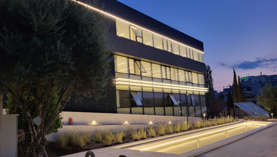 TRASTOR18.e25fa019feb4c099ac8c